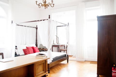 Green Residence Boutique Lofts & Villa am Park