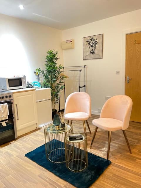 CityNights Studios Parking