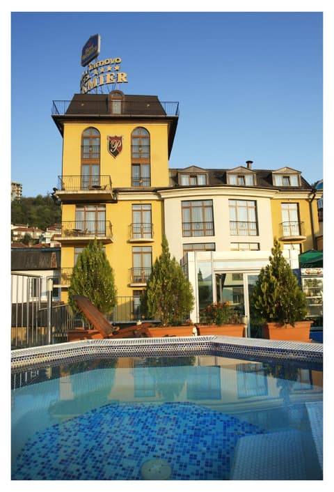 Hotel Premier - Veliko Tarnovo City Center, Panorama View