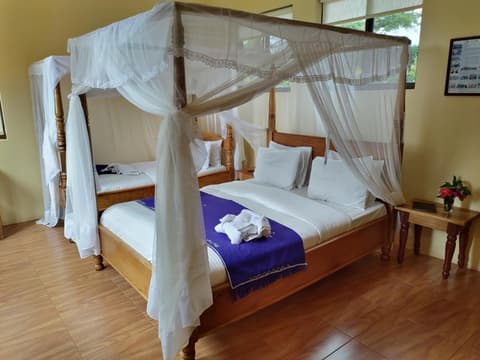 Tanzanice Farm Lodge