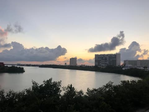 777 LENDERMAN HoSTaL 777