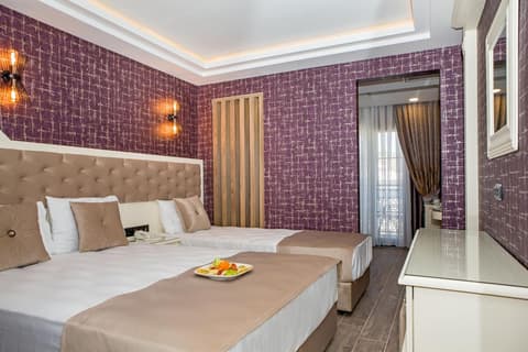 THE LEA HOTELS & SUITE