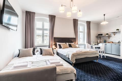 SERENITY Aparthotels - Old Town Poznan by Friendly Apartments
