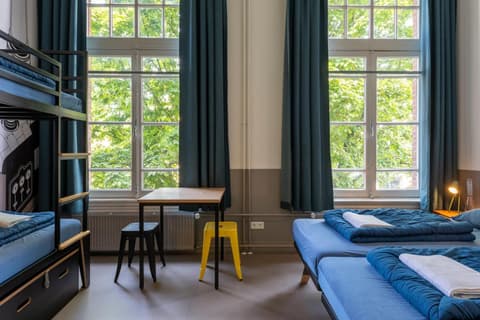 Stayokay Hostel Amsterdam Vondelpark