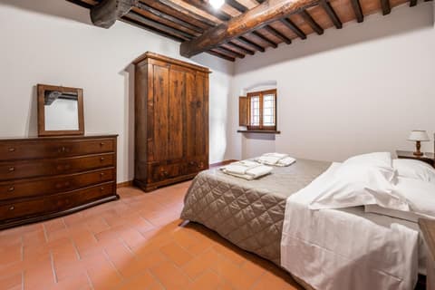 Podere Mezzastrada - Place of Charme