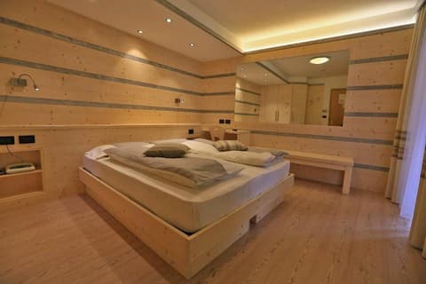 Hotel Chalet Alaska