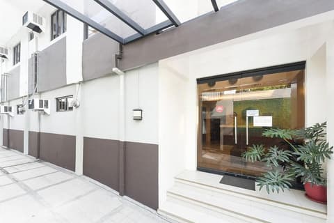 The Chipper Hotel Quezon City