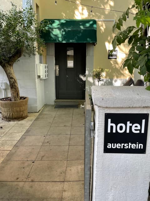 AUERSTEIN-Hotels auerstein & auerstein-mono, 