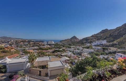 The one and only Pedregal Hollywood House