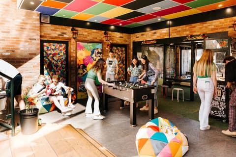 Amsterdam Teleport Hotel - Parking