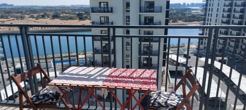 Deluxe Apartment on YAS with Sea View Balcony