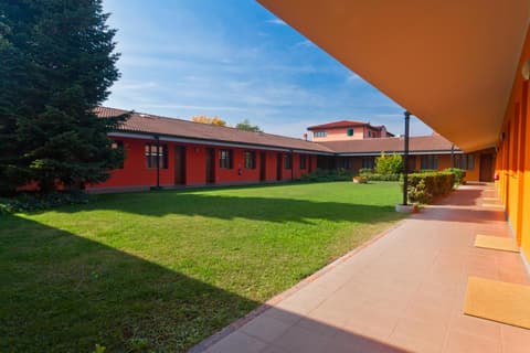 Hotel Campana