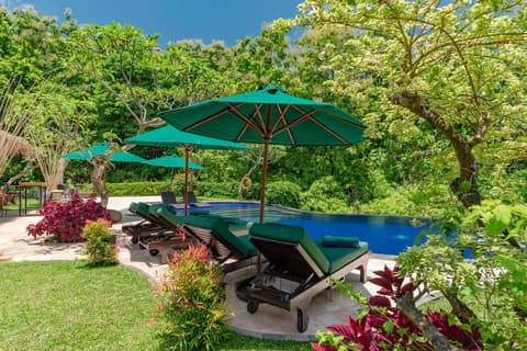 Alamanda Lovina Resort