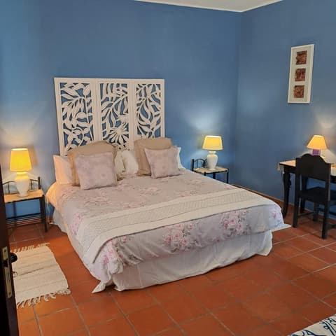 Casona La Orilla 1908 Tías