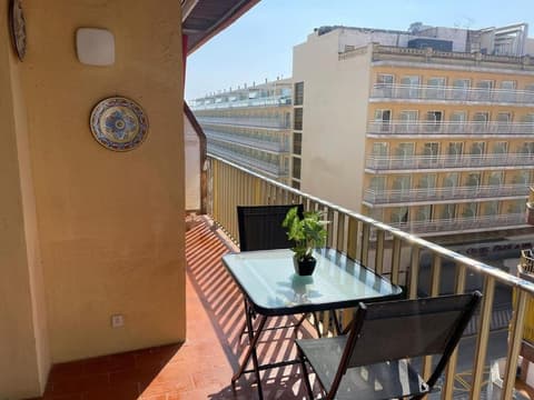 Fantástico piso con piscina en corazón de Fenals