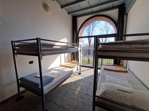 B&B e Ostello, Parco di Monza, CASCINA COSTA ALTA