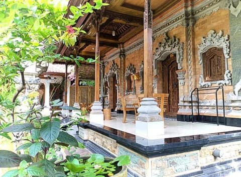 Green Palace Homestay