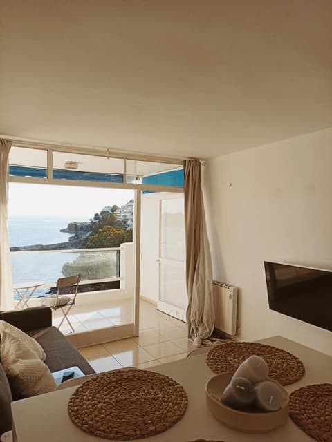 Piso primera línea en frente al mar