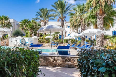 Essence Favignana - Cala la Luna Resort