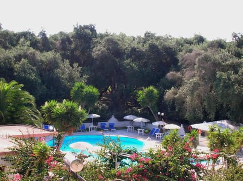 Kalamitsi Beach Camping Village