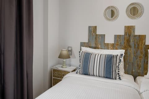 Semes Luxury Apts by Estia, 