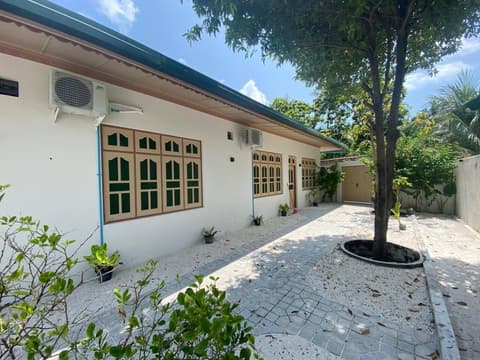 Oasis Village Fenfushi, Maldives