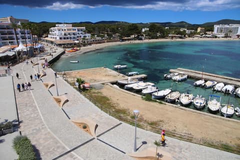 Apartamentos Playa Sol