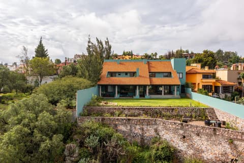 HOLT Balcones Guesthouse - Two Double Beds Room