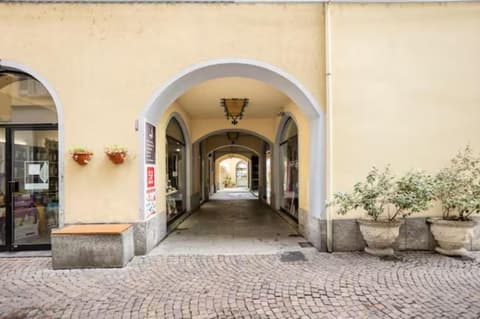 Lungo Lago ARONA - Self check-in e Wi-Fi in centro
