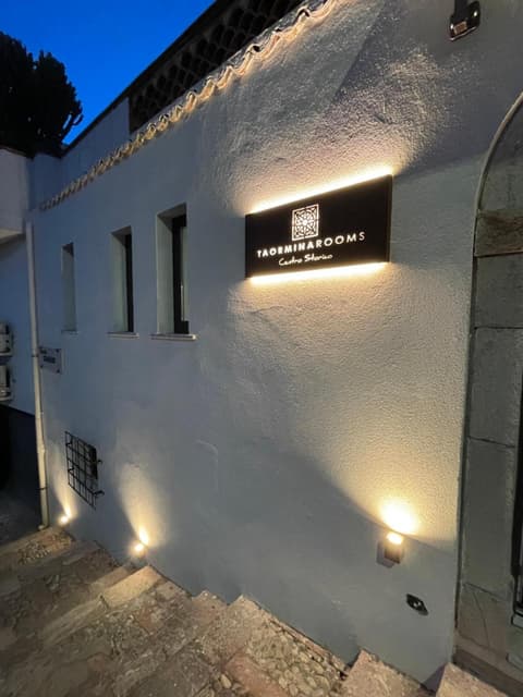 Taormina Rooms centro storico, 