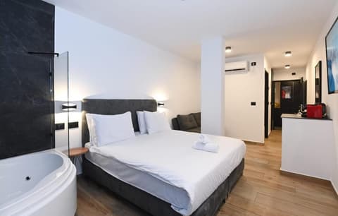 Selfie's Boutique Hotel