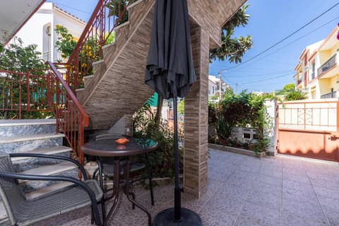 Porta Nova Guesthouse by R-Tex