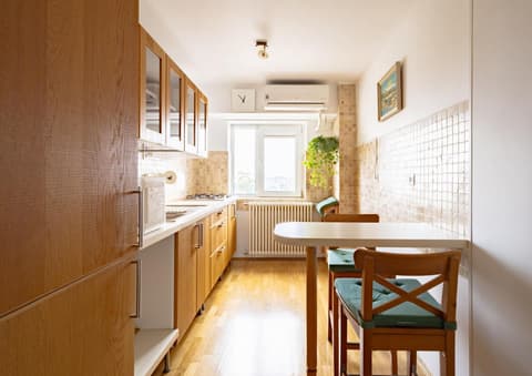 Casa S Piata Alba Iulia Unirii