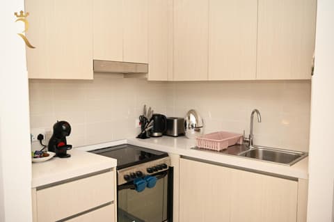 Yas Water Edge Luxury Studio Escape