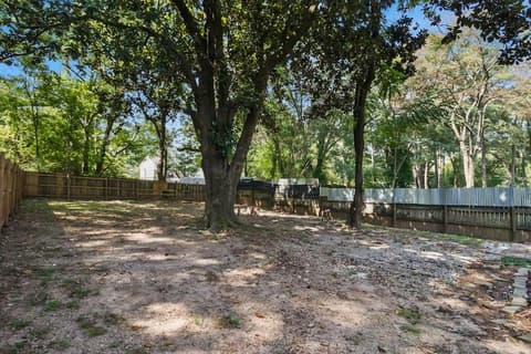 4-Bed 2-Bath Pet Friendly Home in Heart of Atlanta