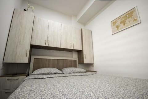 AStar Apartments - SMALL, 