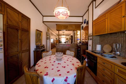 Archontiko Alexandros Luxury Suites