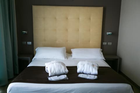 Yes Hotel Touring & SPA