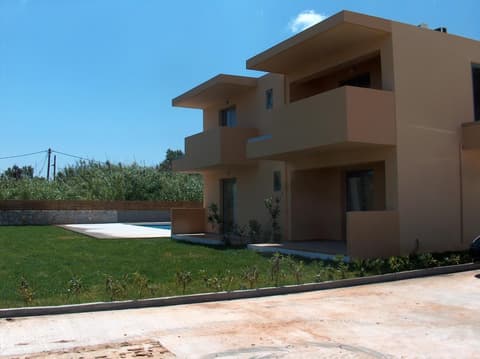 Gerona Mare Apartments