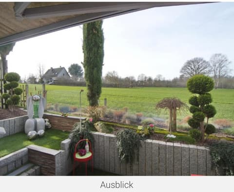 Beste Lage in Bochum Sehr hochwertige, individuelle Wohnung als Hotelalternative mit Südterrasse, PKW-Stellplatz, Wallbox u.v.m.