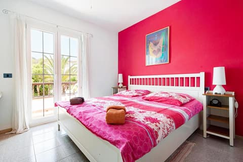 Casa Sarita - farbenfrohes Ferienhaus