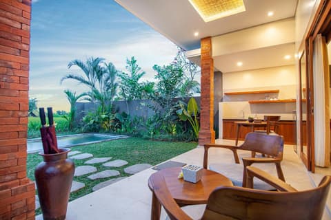 Palasari Villa by Prasi