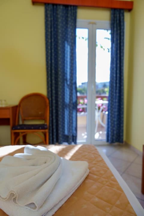 Dedalos Beach Hotel, 
