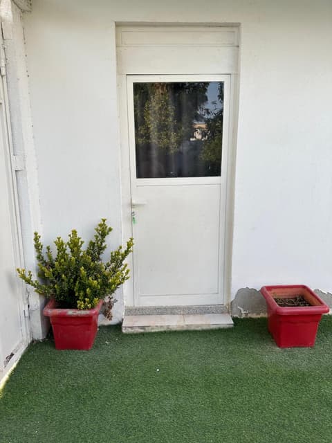 Al Ramla, Na’eem Bin Masoud St#8, Villa#10