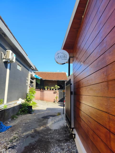 Justin Guest House