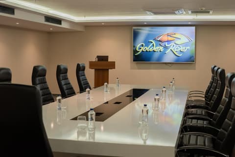 Golden River Hotel By Continent, 