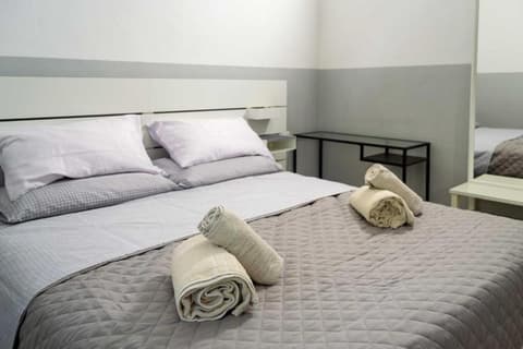 Affittacamere Limin - Smart Stay - Private Bathroom - near Malpensa , Milano , Rho Fiera