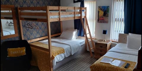Carnately Lodge
