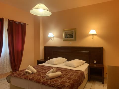 Polychrono Beach Hotel