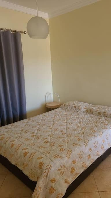 Stela ' s Guest House
